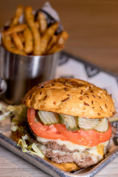 Best Restaurants Near American Airlines Center to Eat at Before Games